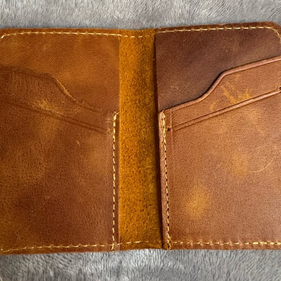 Brown Genuine Leather Slim Wallet Card Holder - Picture 4 of 9